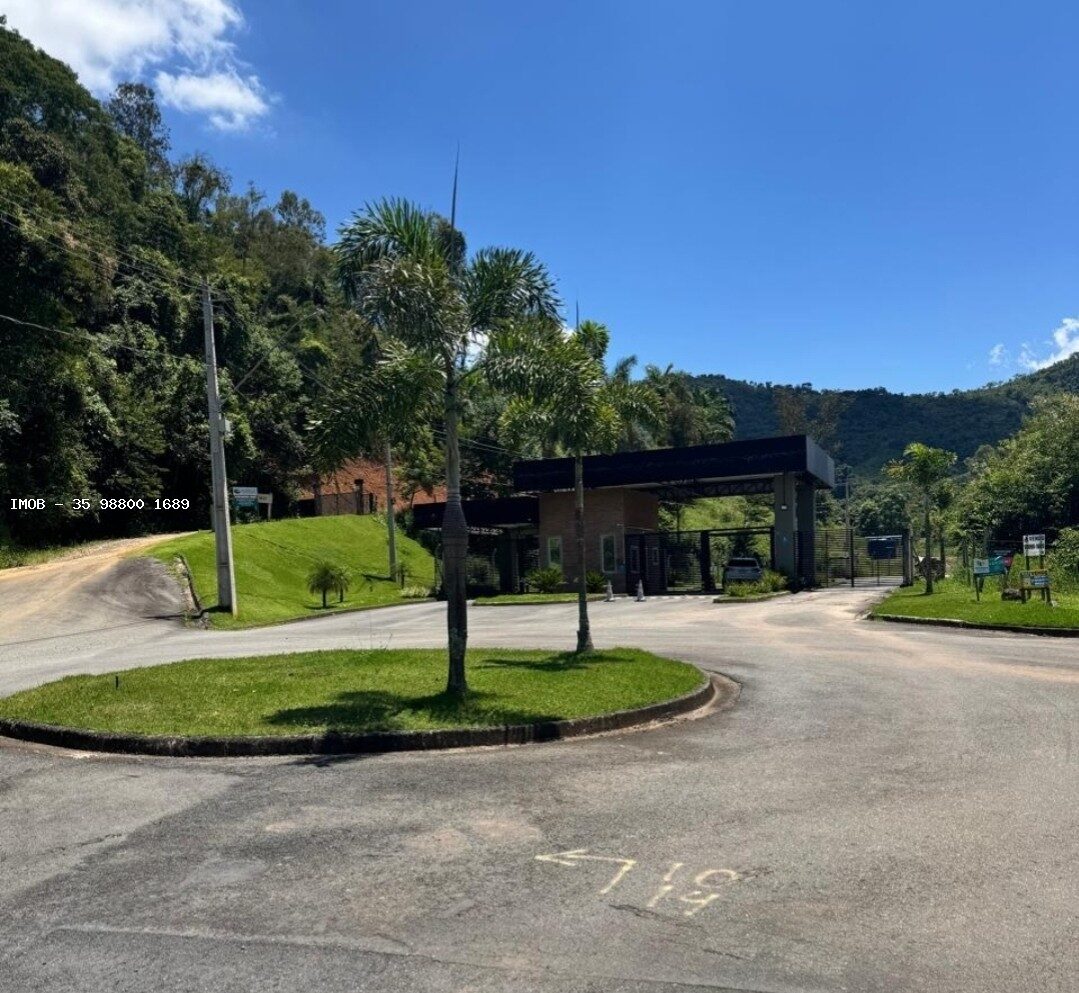 Foto 5 de Lote de 1.294 m² no Pinheirinho