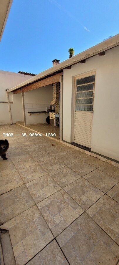 Foto 3 de Casa de 3 quartos em Boa Vista, lote de 200 m²