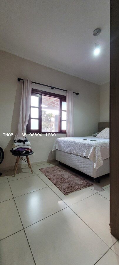 Foto 5 de Casa de 3 quartos em Avenida, lote de 246 m²