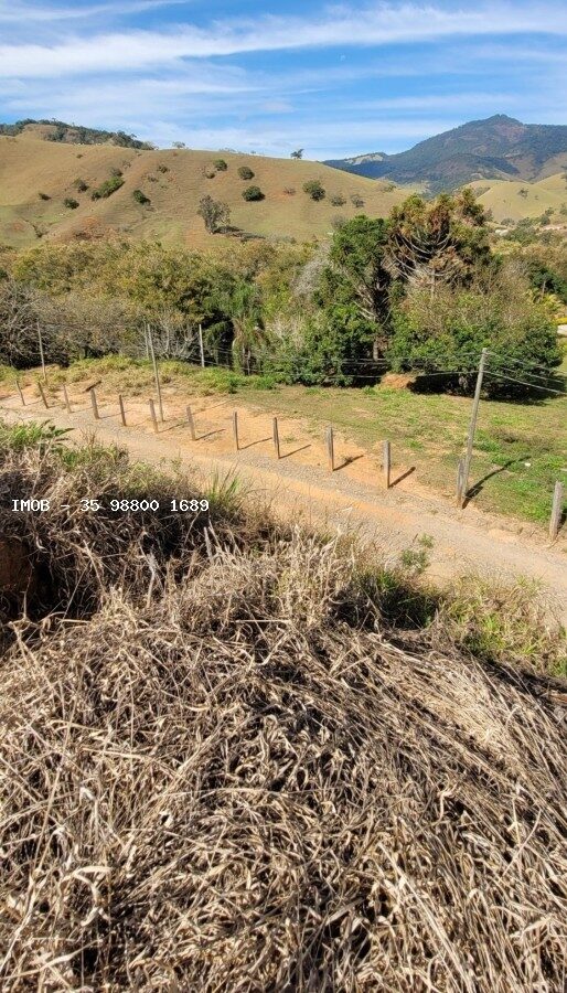 Foto 4 de Terreno de 1.700 m² no Retiro