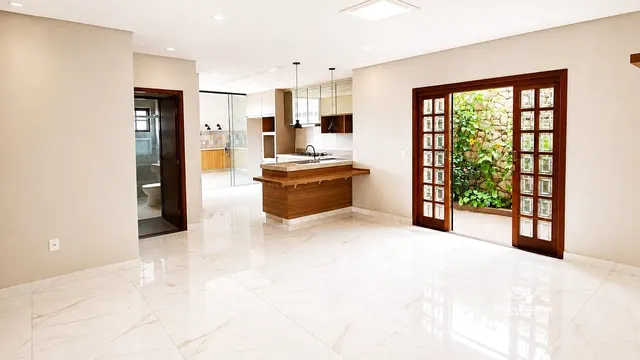 Casa de 3 quartos em Nossa Senhora da Agonia, 360 m²