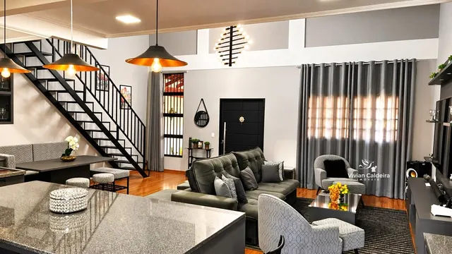 Casa em Capetinga, 300 m²