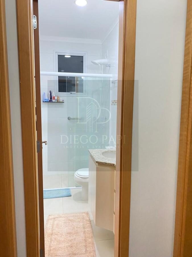 Foto 6 de Apartamento de 77 m² no Centro