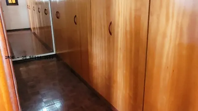 Foto 1 de Casa com piscina e jardim no Jardim Europa
