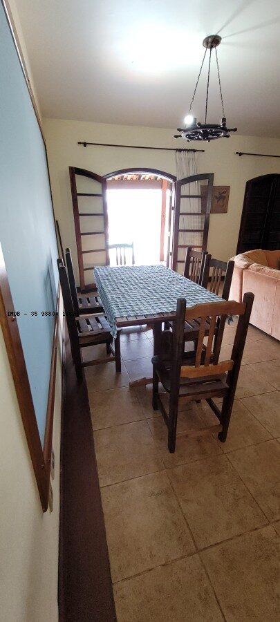 Foto 5 de Casa com piscina e jardim no Jardim Europa