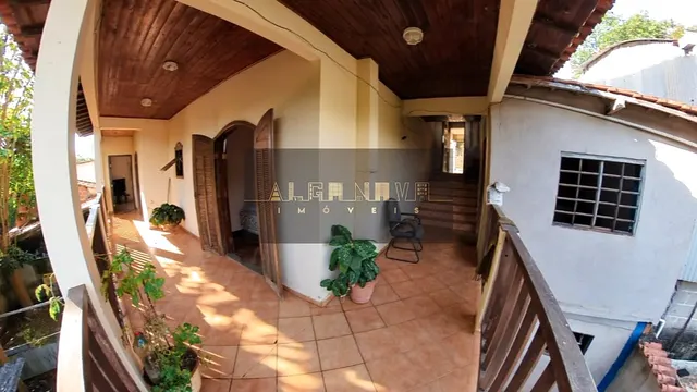 Foto 1 de Casa de 3 quartos em terreno de 1.359 m² nas Figueiras
