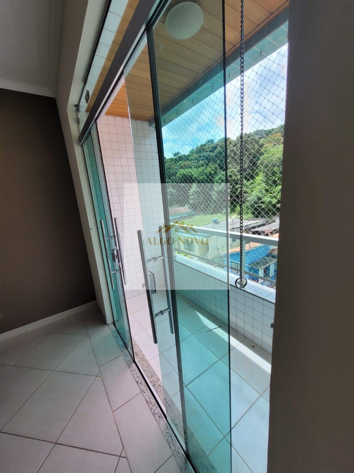 Foto 2 de Apartamento de 3 quartos na Avenida São Vicente de Paulo