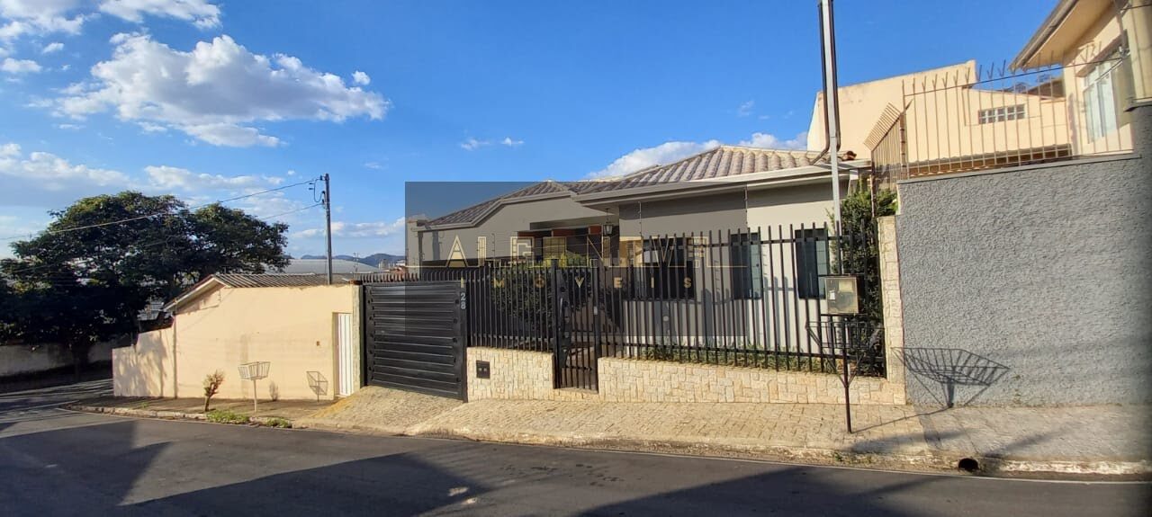 Foto 4 de Casa com garagem na Medicina