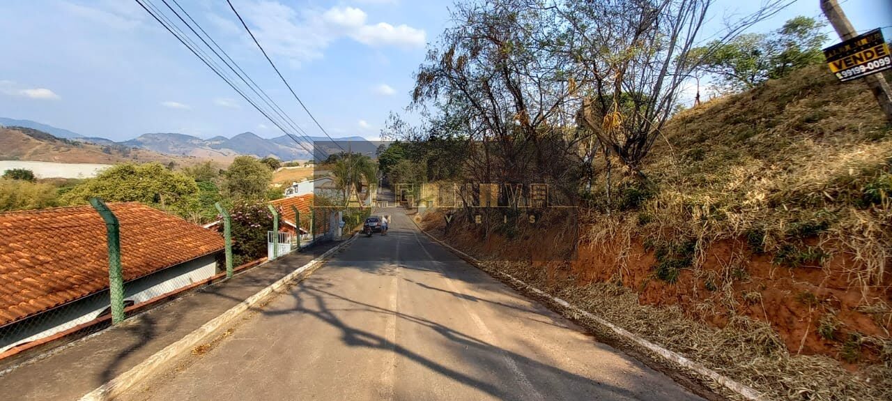 Foto 4 de Terreno de 2.000 m² no Nações
