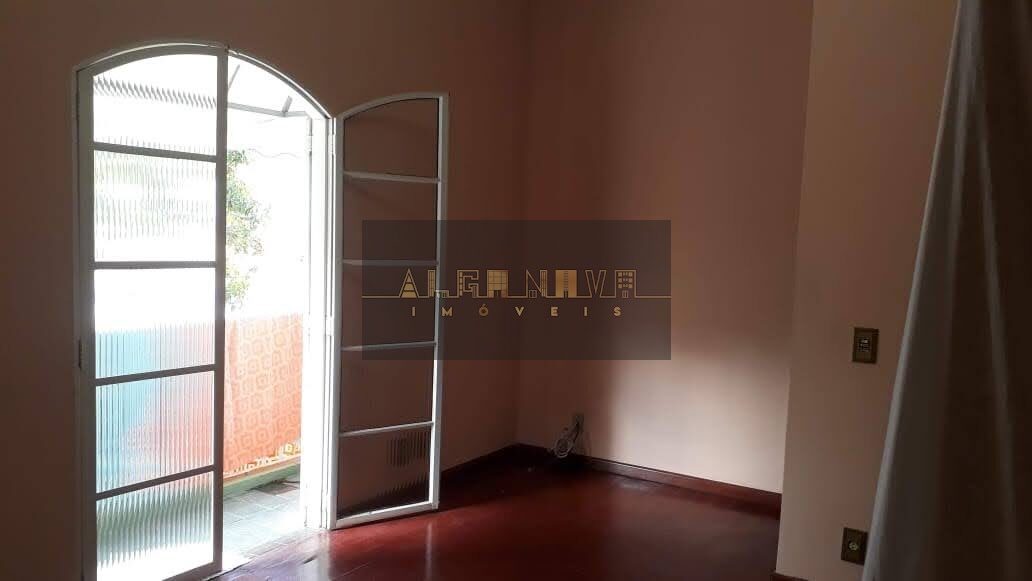 Foto 4 de Sobrado de 216 m² no Cruzeiro