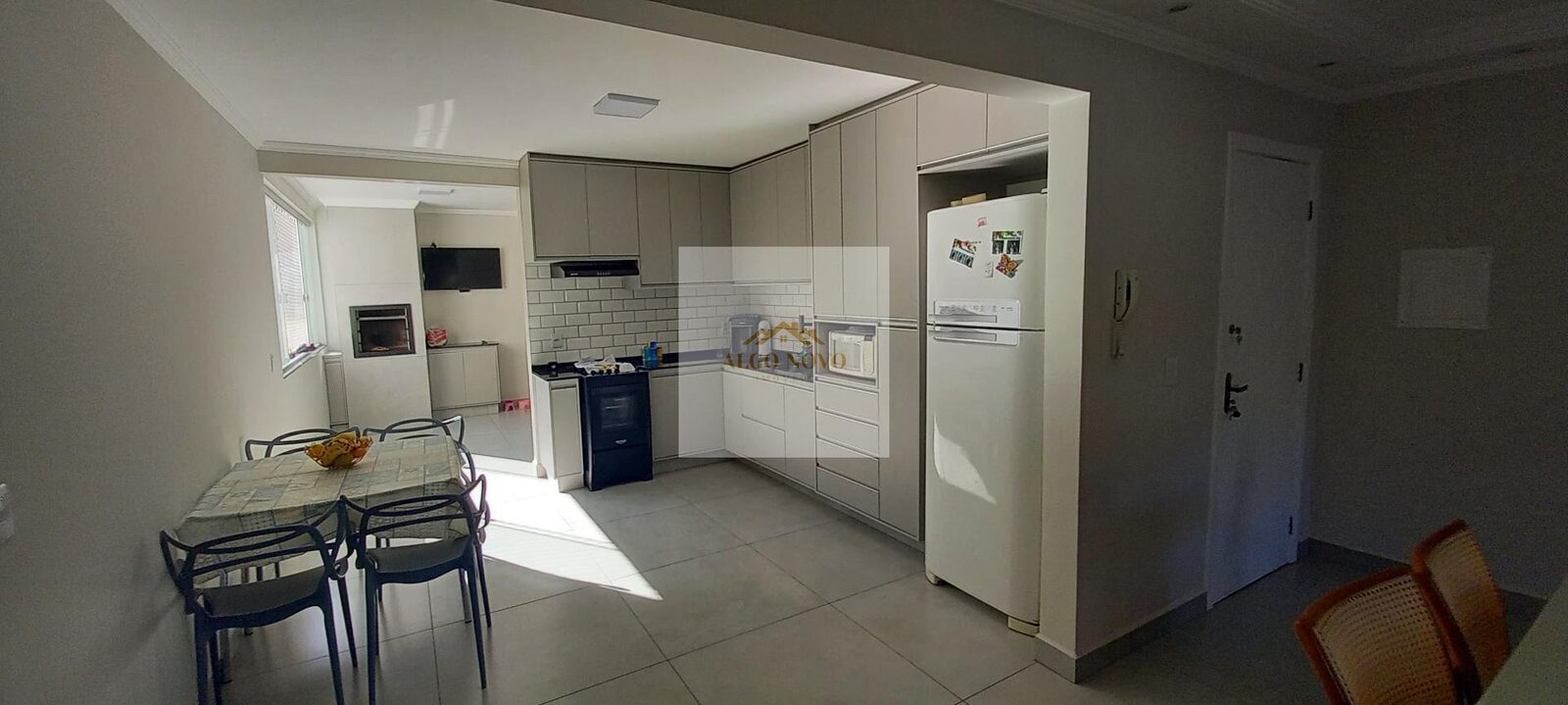 Foto 2 de Apartamento de 133 m² na Varginha