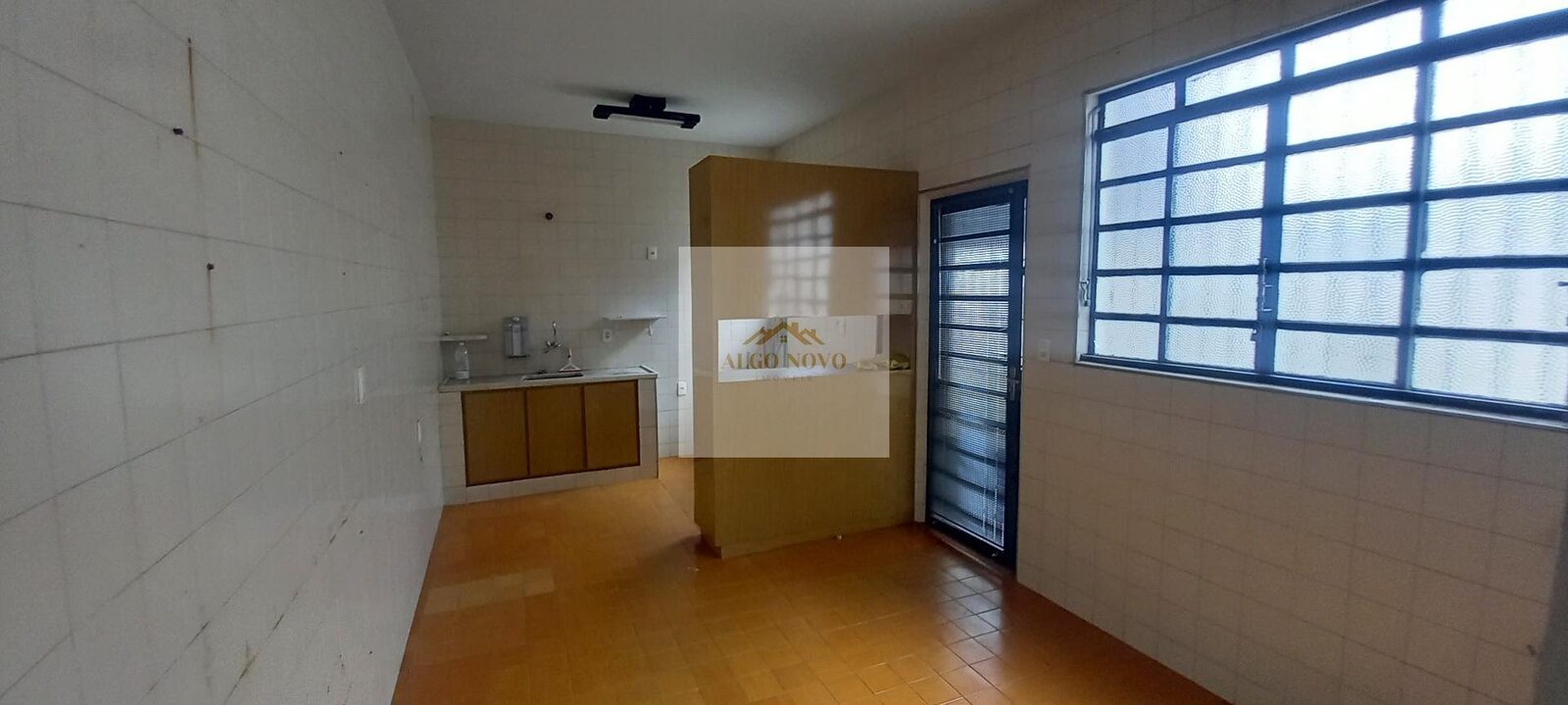 Foto 5 de Casa para uso comercial no Centro