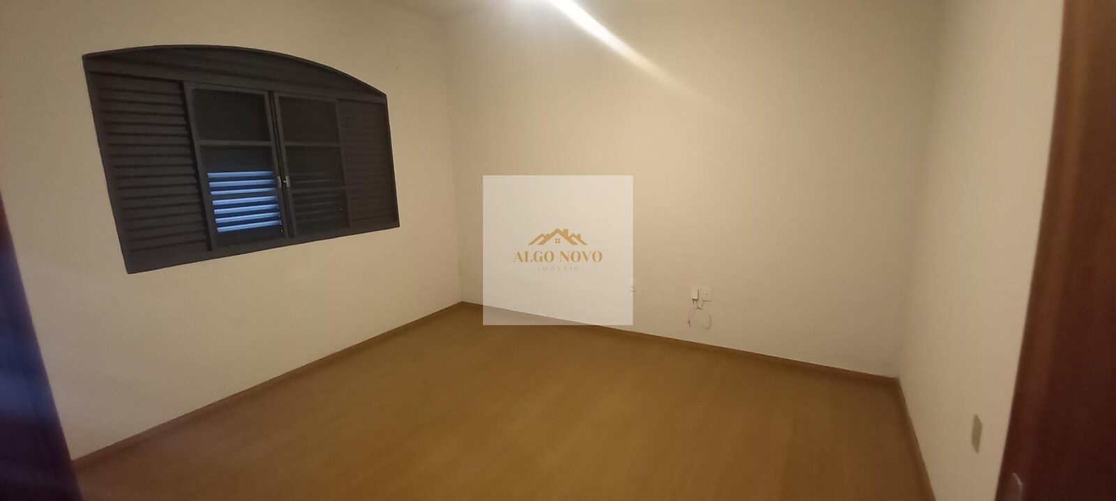 Foto 6 de Casa para uso comercial no Centro