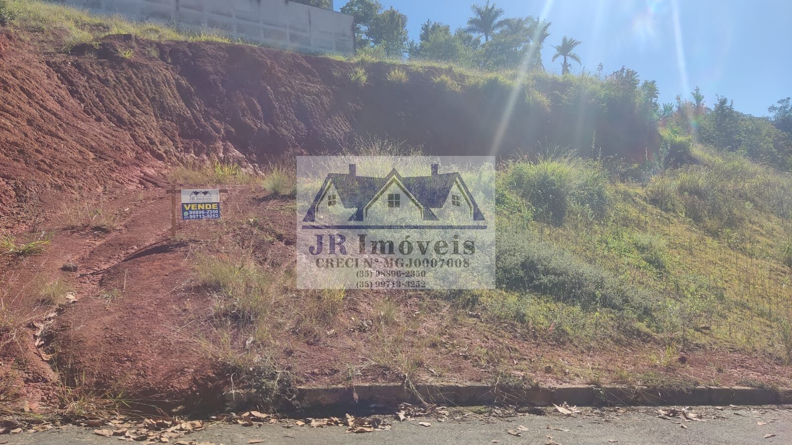 Foto 4 de Terreno de 1.552,4 m² no Pinheirinho
