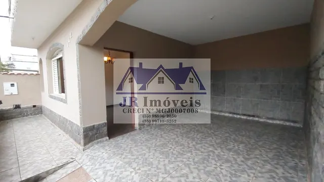 Foto 1 de Casa com terraço no Cruzeiro, Itajubá