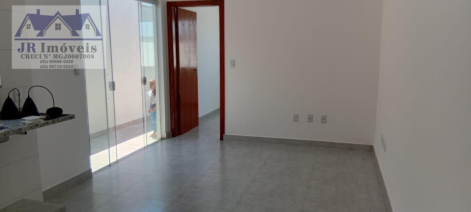 Foto 5 de Casa de 2 quartos na Colina Verde