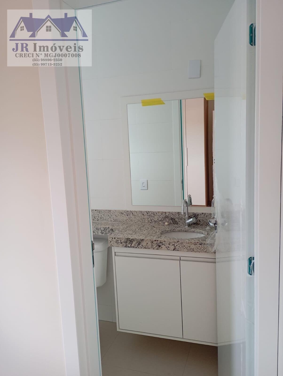 Foto 6 de Apartamento de 2 quartos no Morro Chic