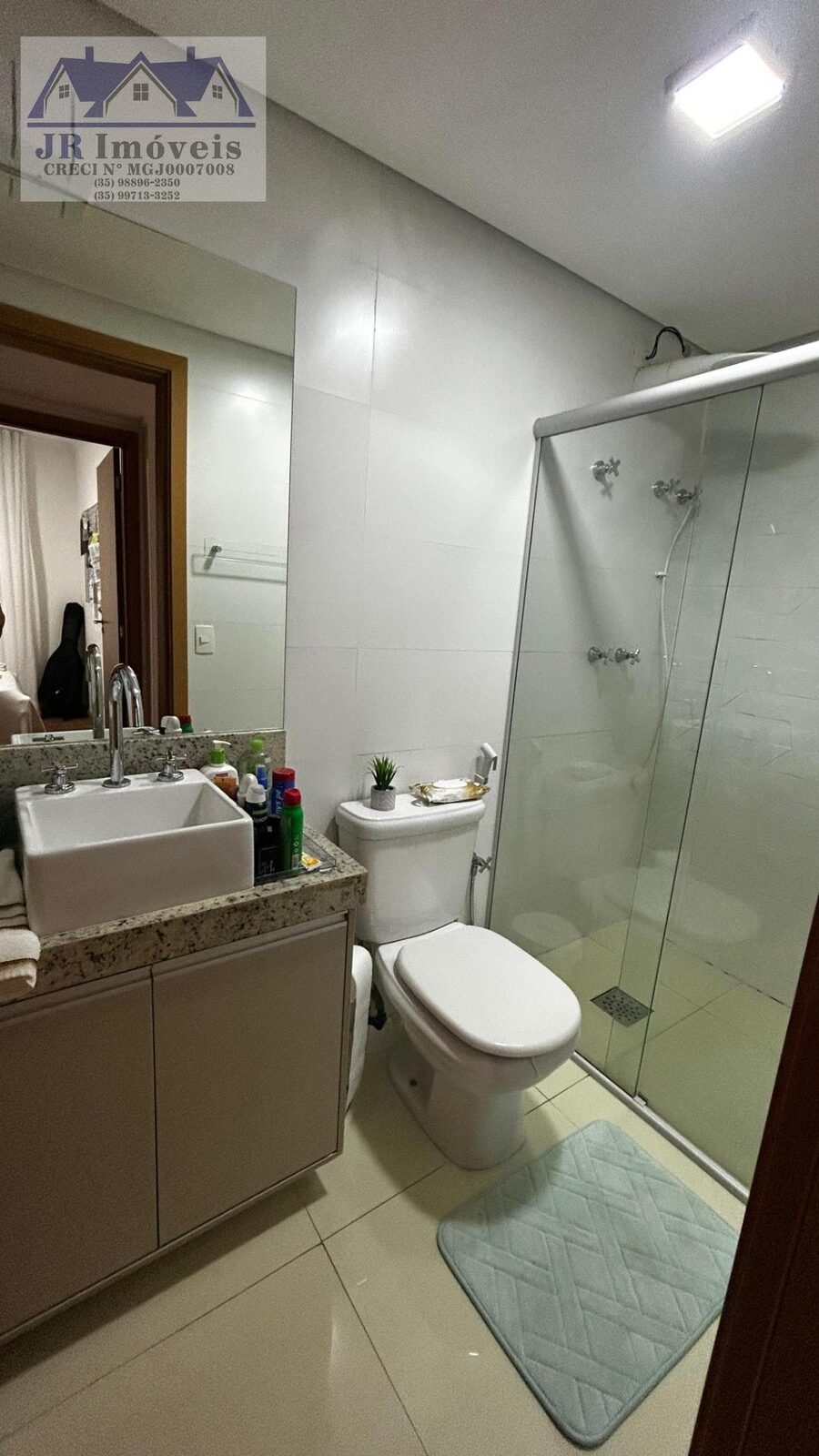 Foto 6 de Apartamento de 2 quartos no Morro Chic