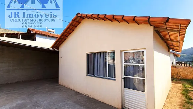 Foto 1 de Casa de 2 quartos em terreno de 200 m² no Rebourgeon