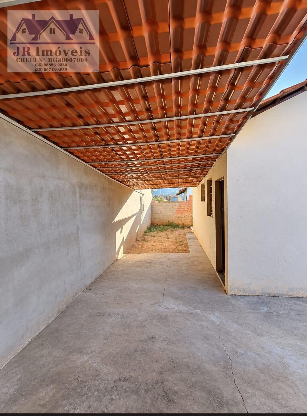 Foto 3 de Casa de 2 quartos em terreno de 200 m² no Rebourgeon