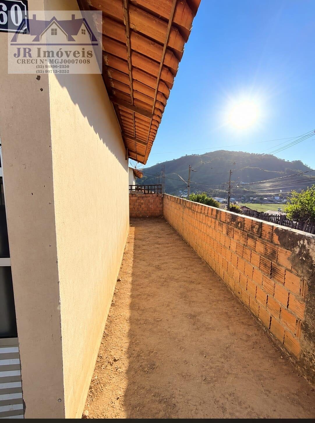 Foto 4 de Casa de 2 quartos em terreno de 200 m² no Rebourgeon