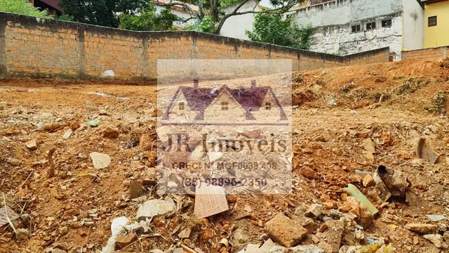 Foto 1 de Terreno de 532,91 m² na Varginha