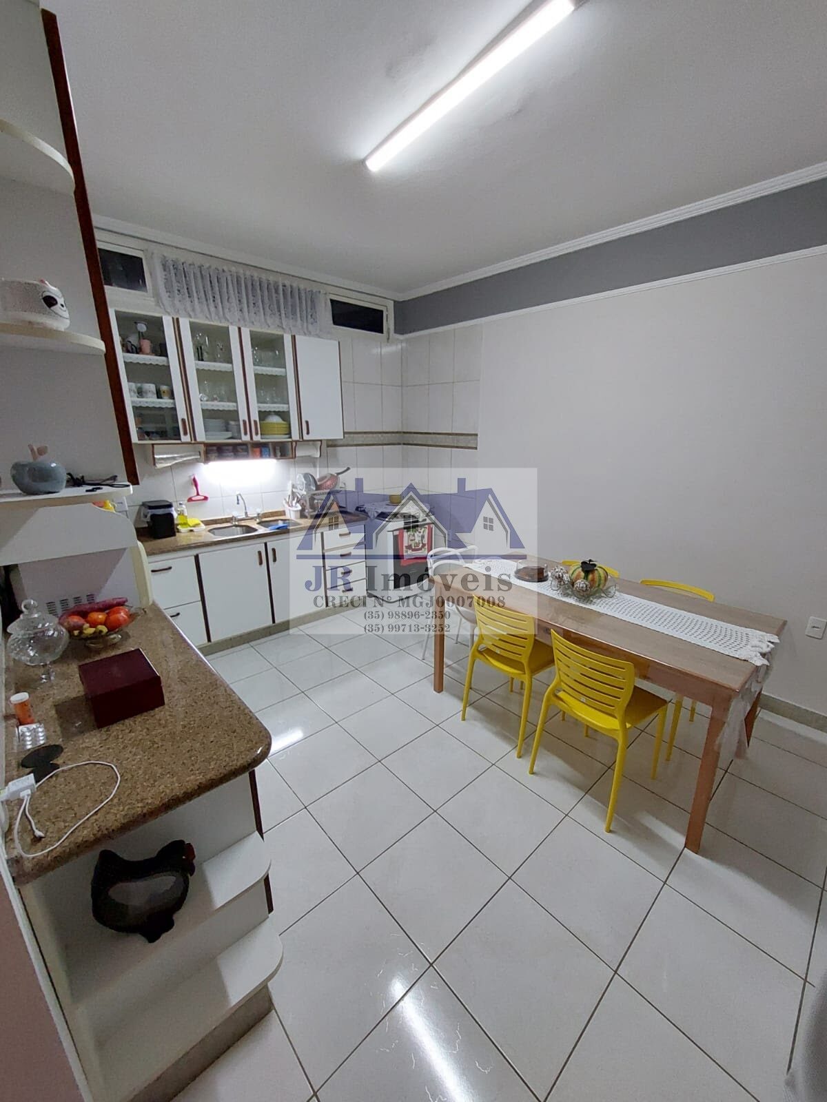 Foto 4 de Casa e sobrado nos fundos na Medicina, Itajubá