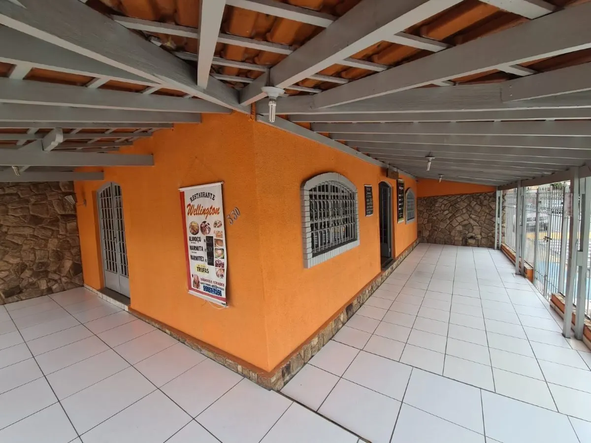 Foto 2 de Imóvel de esquina com restaurante montado e apartamento, São Vicente