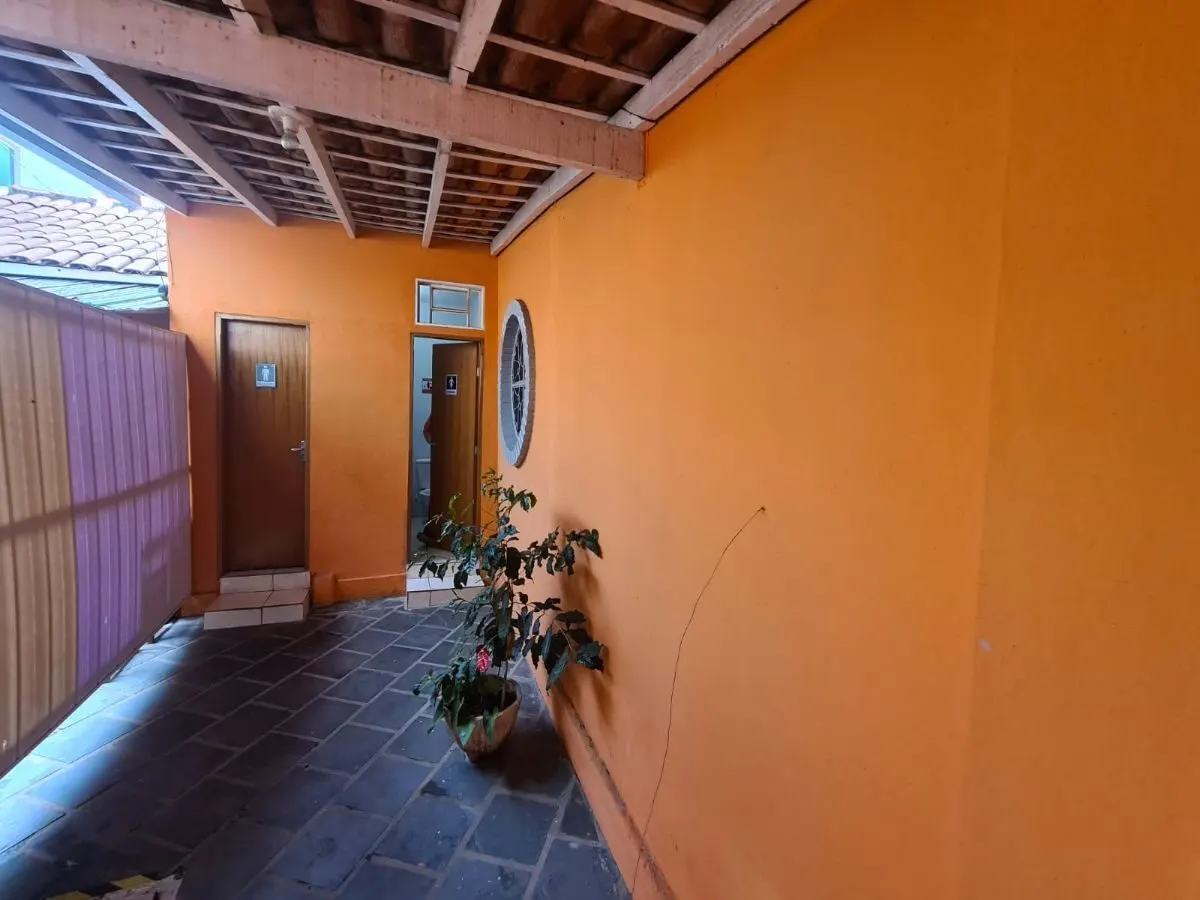 Foto 3 de Imóvel de esquina com restaurante montado e apartamento, São Vicente