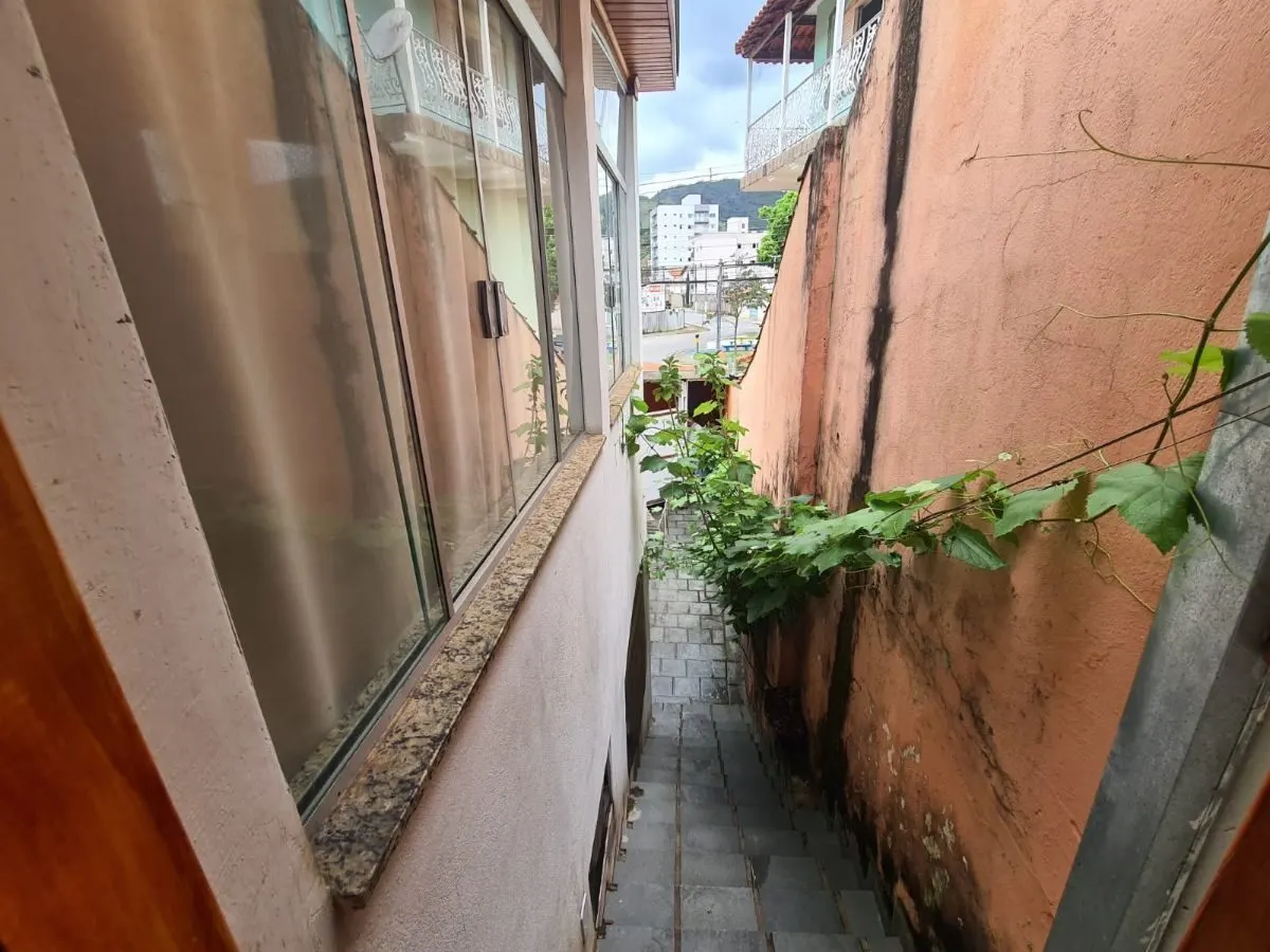 Foto 8 de Imóvel de esquina com restaurante montado e apartamento, São Vicente