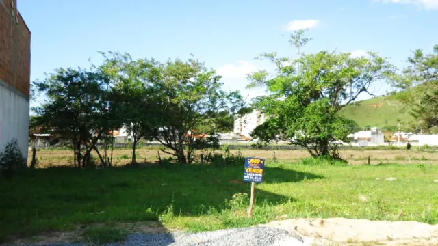 Foto 1 de Lote de 222 m² no bairro Anhumas