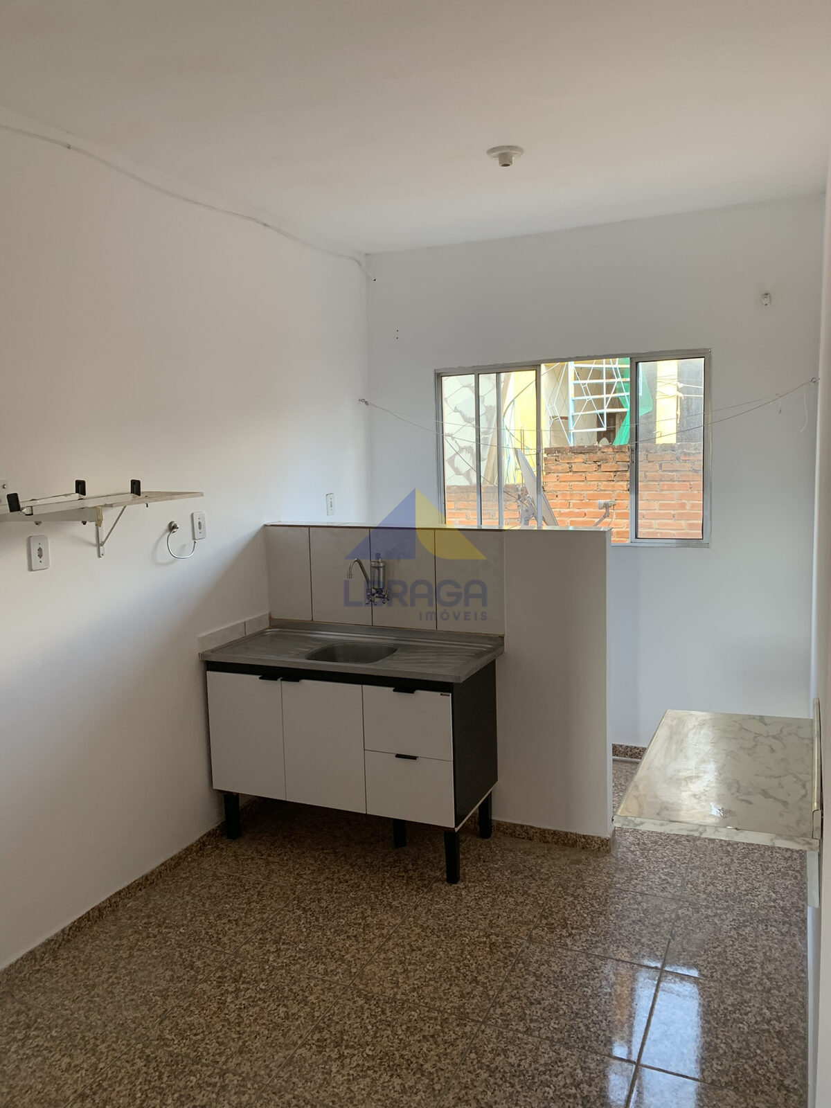 Foto 4 de Kitnet com cozinha e área de serviço, Cruzeiro