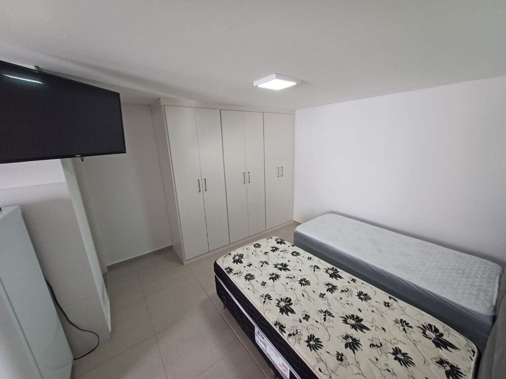 Foto 4 de Kitnet de 22,4 m² para alugar no bairro Pinheirinho