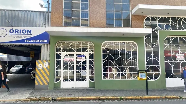 Loja de 140 m² para alugar no bairro Centro