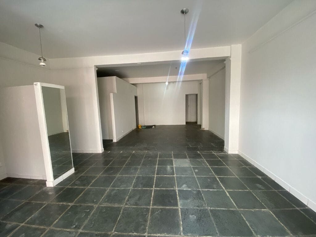 Foto 5 de Loja de 140 m² para alugar no bairro Centro