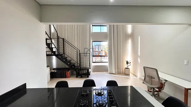 Foto 1 de Loft duplex com 1 suíte e mezanino no Edifício Itália, Centro