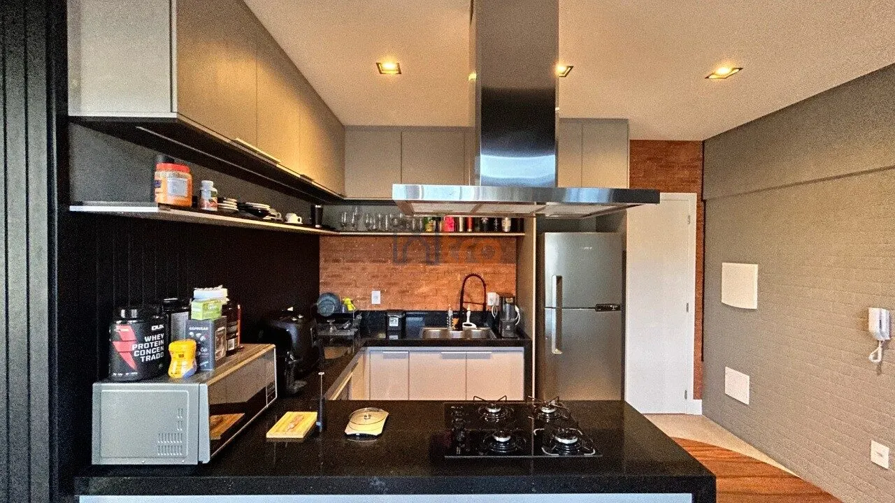 Foto 3 de Loft duplex de 3 quartos (1 suíte) com pé-direito duplo no Edifício Itália, Centro