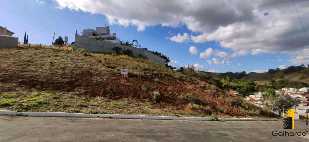 Foto 3 de Lote de 1.134,85 m² com vista em rua asfaltada, Pinheirinho