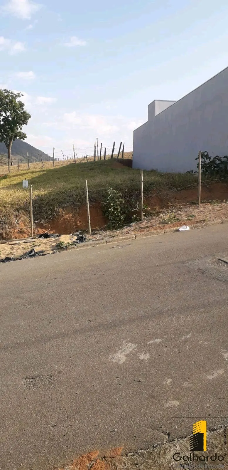 Foto 3 de Lote de 203 m² com infraestrutura completa, Jardim das Colinas