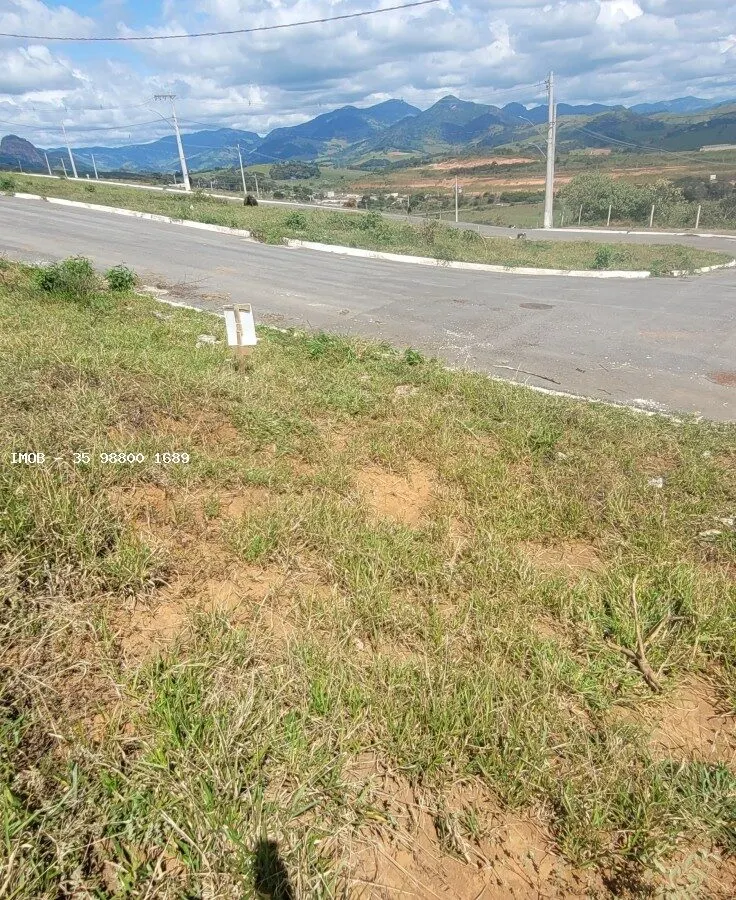 Foto 7 de Lote de 250 m² em rua asfaltada, Colina Verde