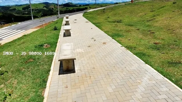 Foto 1 de Lote de 250 m² em bairro planejado, Residencial Santa Clara