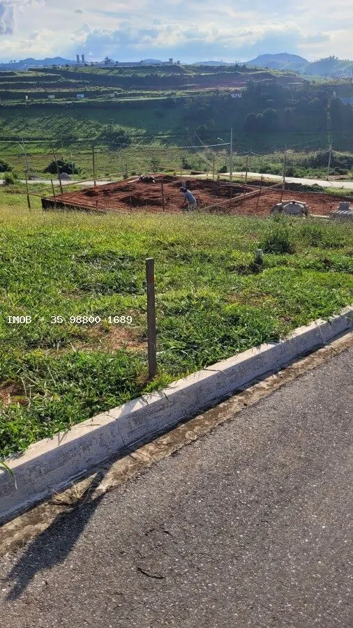Foto 6 de Lote de 250 m² em bairro planejado, Residencial Santa Clara