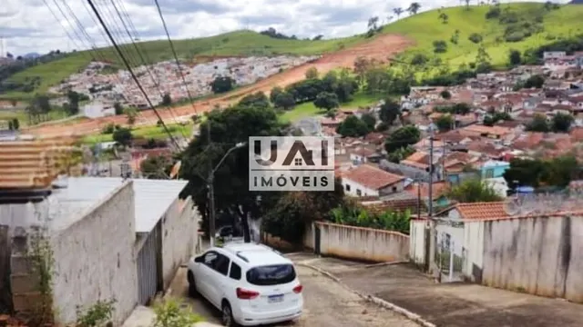 Foto 1 de Lote de 280 m² na Rua Cambuí, Rebourgeon