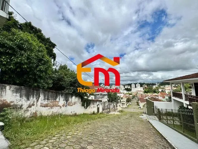 Foto 3 de Lote murado de 300 m² com documentação em dia, Oriente