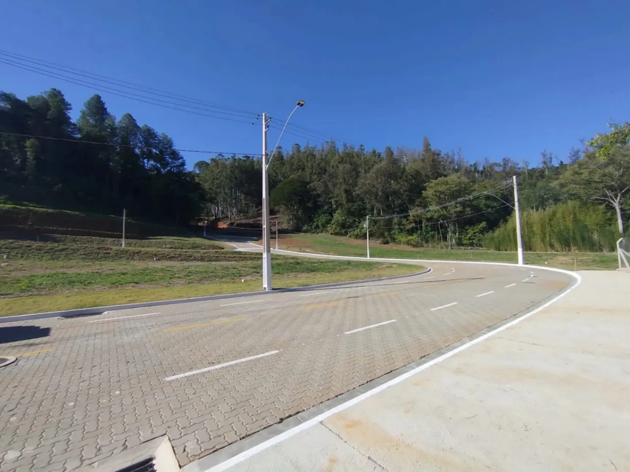 Foto 5 de Lote de 409 m² em loteamento com portaria, Residencial Dona Flora, Varginha