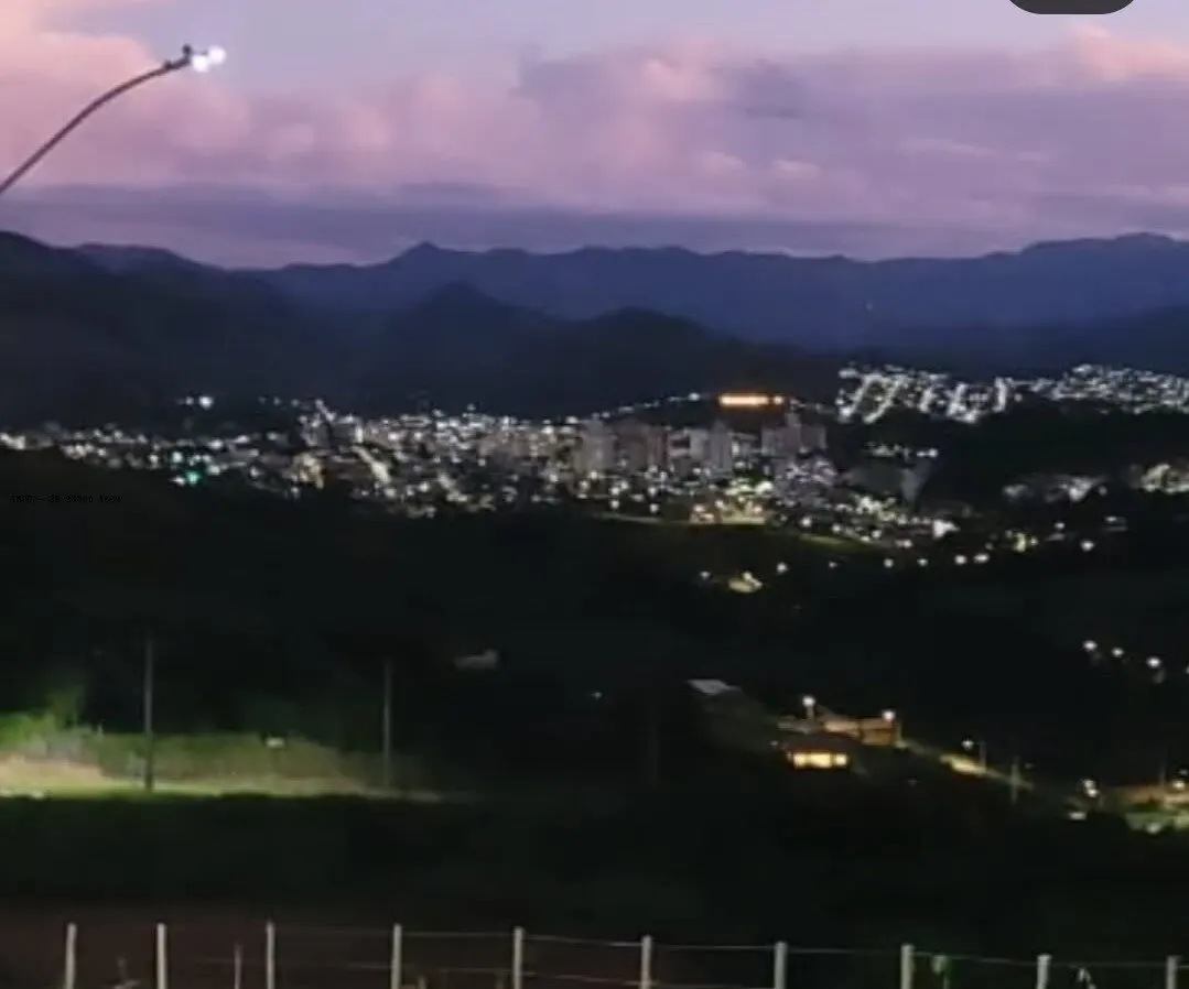 Foto 7 de Lote de 471 m² com vista em condomínio com lago, Condomínio Olhos D'Água