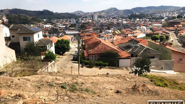 Foto 1 de Lote de 530 m² com vista para a cidade, Jardim Bela Vista