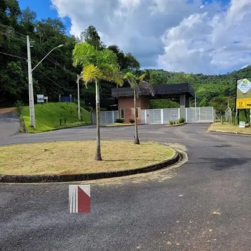 Foto 3 de Lote de 750 m² com 25 m de frente no Residencial Olhos D'Água, Condomínio Olhos D'Água