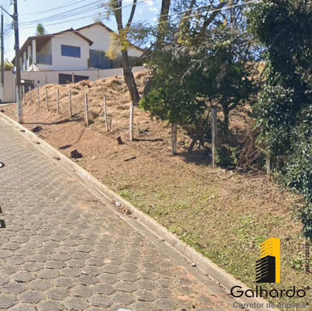 Foto 2 de Lote de esquina com 561 m² em rua asfaltada, Jardim América