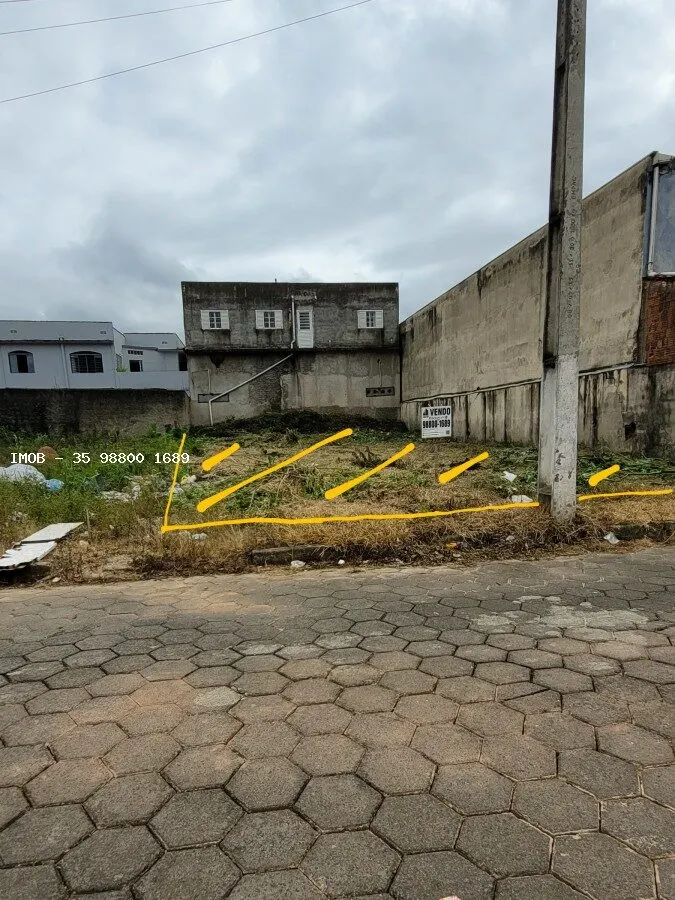 Foto 8 de Lote plano de 338 m² residencial ou comercial, Medicina